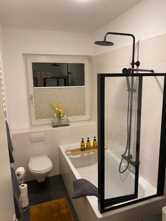 Apartment Am Palaisgarten, Netflix, Wlan, Boxspringbett Detmold Ngoại thất bức ảnh